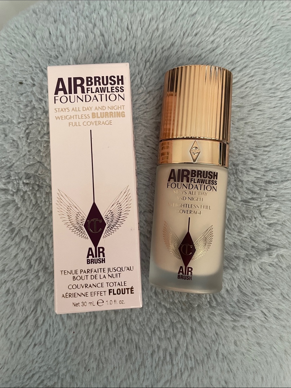 Charlotte Tilbury Airbrush Flawless Foundation — Beige with Gold Cap